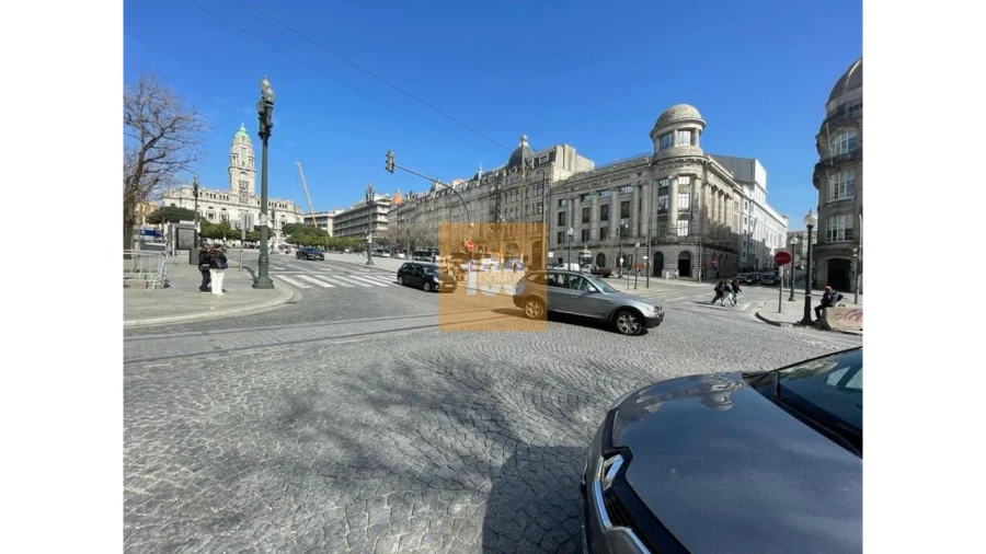 Negócio para Arrendamento em Cedofeita, Santo Ildefonso, Sé, Miragaia, São Nicolau e Vitória Foto 7