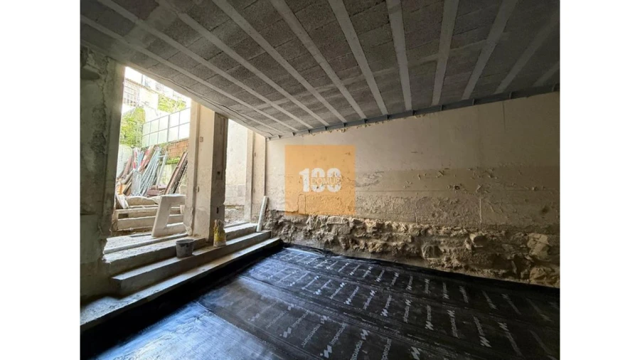 Negócio para Arrendamento em Cedofeita, Santo Ildefonso, Sé, Miragaia, São Nicolau e Vitória Foto 9