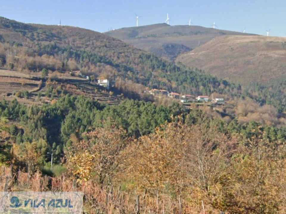 Terreno Misto para Venda em Vila Marim Foto 8