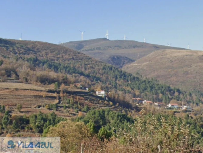 Terreno Misto para Venda em Vila Marim Foto 9