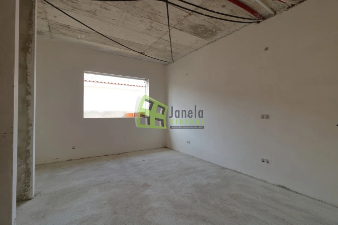 Moradia T5 para Venda em Azeitão (São Lourenço e São Simão) Foto 16