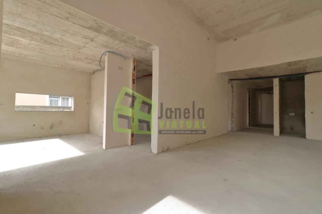 Moradia T5 para Venda em Azeitão (São Lourenço e São Simão) Foto 10