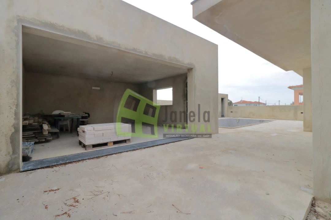 Moradia T5 para Venda em Azeitão (São Lourenço e São Simão) Foto 27