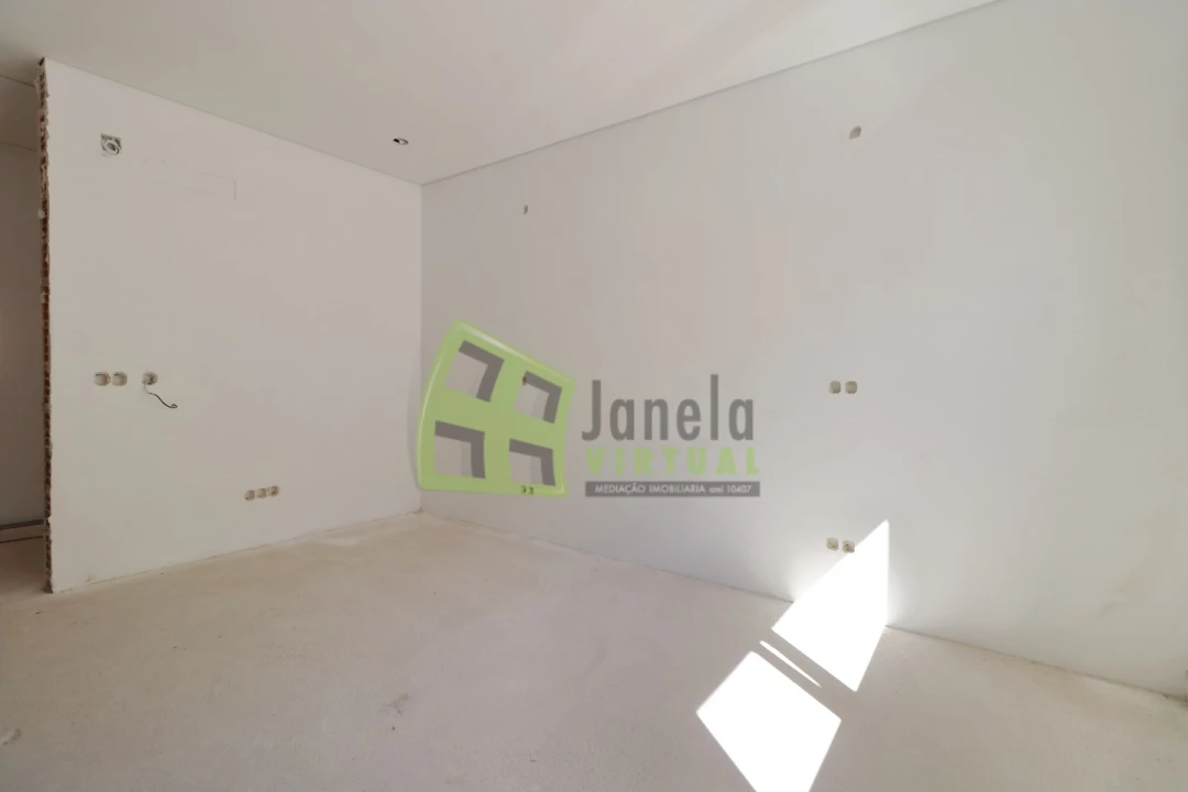 Moradia T5 para Venda em Azeitão (São Lourenço e São Simão) Foto 25
