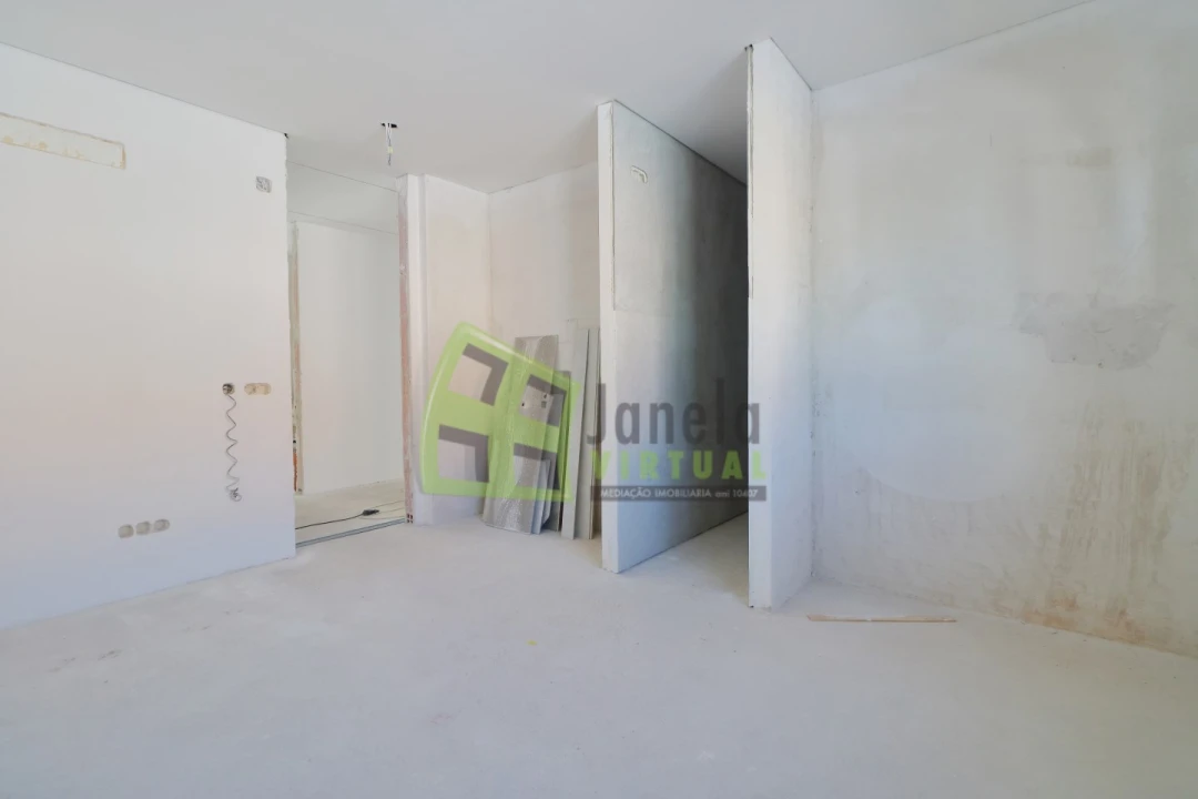 Moradia T5 para Venda em Azeitão (São Lourenço e São Simão) Foto 28