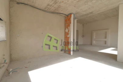Moradia T5 para Venda em Azeitão (São Lourenço e São Simão)