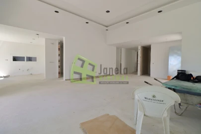 Moradia T5 para Venda em Azeitão (São Lourenço e São Simão)