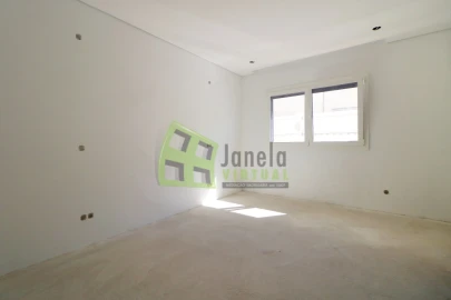 Moradia T5 para Venda em Azeitão (São Lourenço e São Simão)