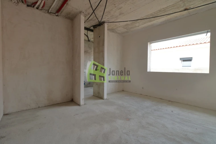 Moradia T5 para Venda em Azeitão (São Lourenço e São Simão) Foto 17