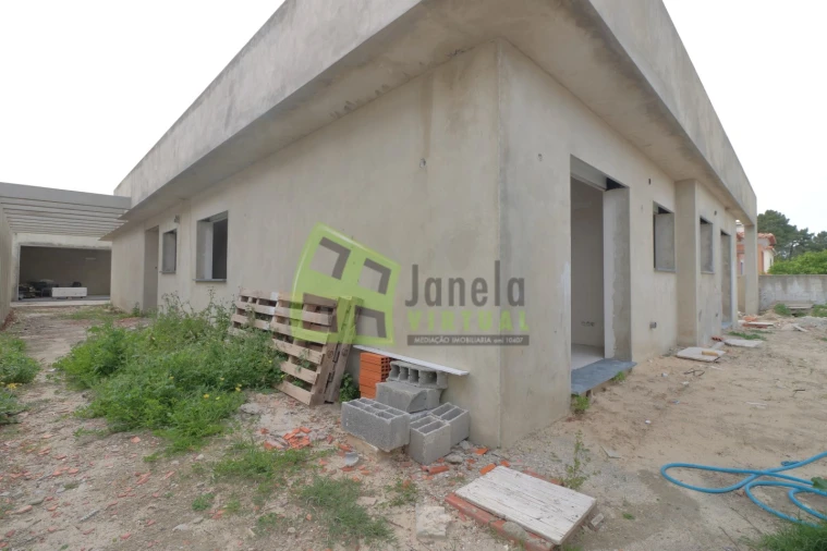 Moradia T5 para Venda em Azeitão (São Lourenço e São Simão) Foto 23
