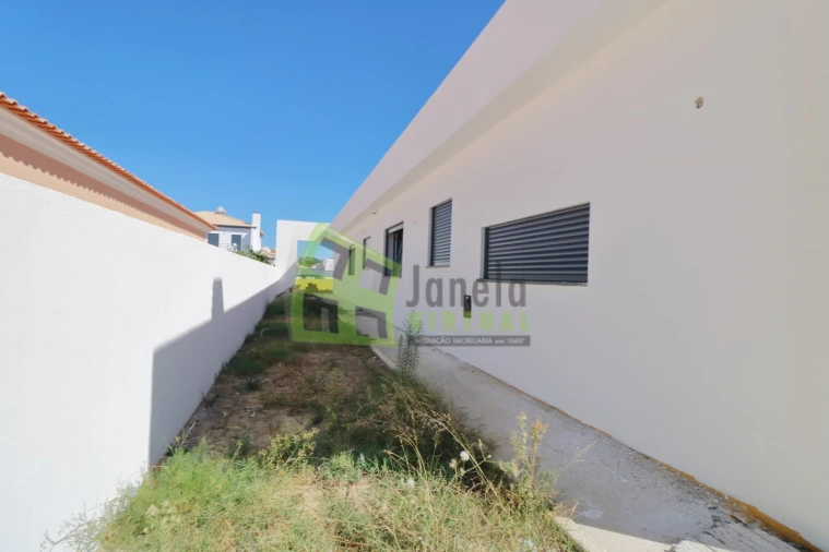 Moradia T5 para Venda em Azeitão (São Lourenço e São Simão) Foto 40