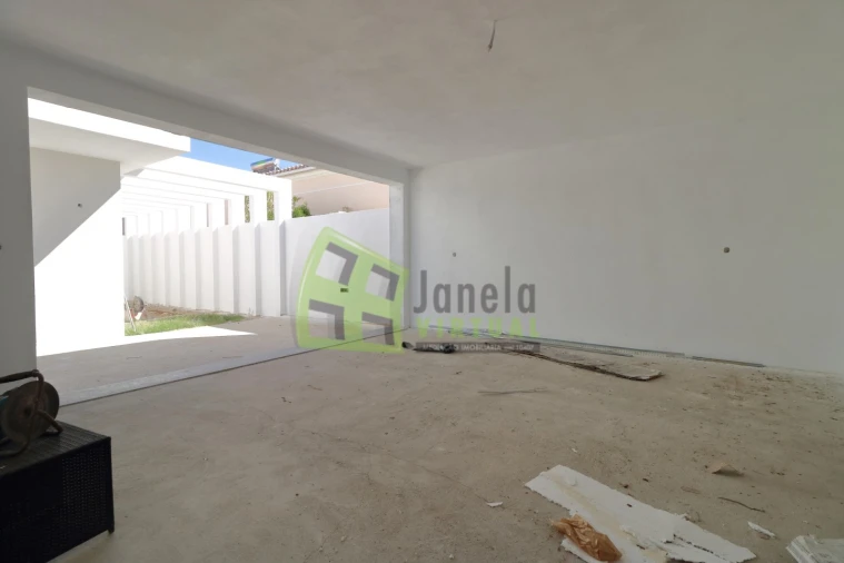 Moradia T5 para Venda em Azeitão (São Lourenço e São Simão) Foto 42