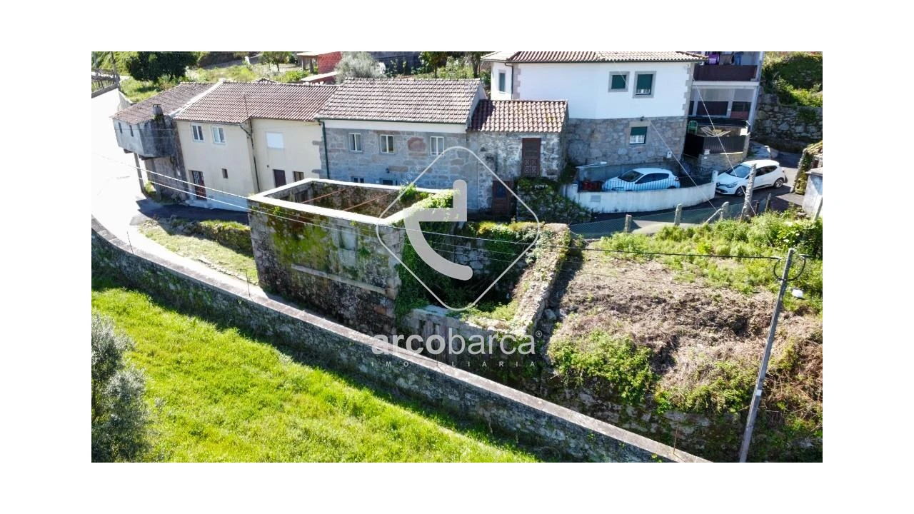 Moradia T1 para Venda em Gondufe Foto 14