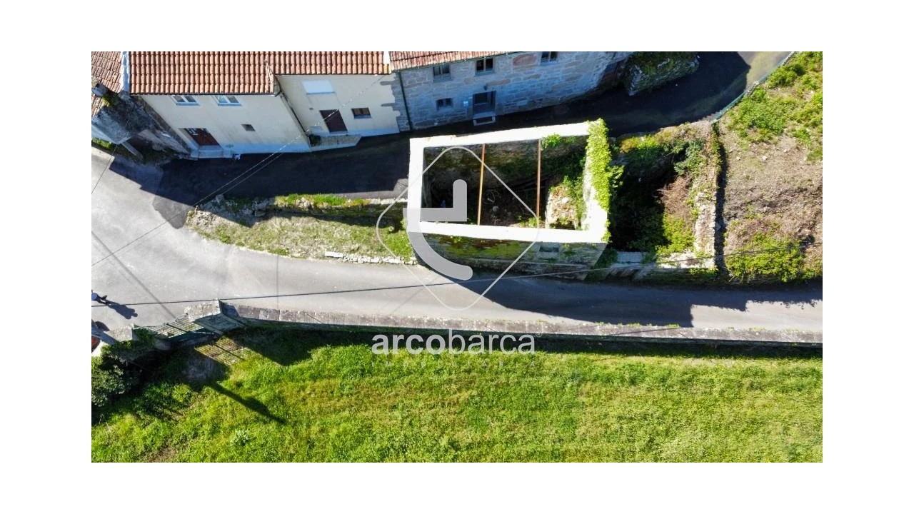 Moradia T1 para Venda em Gondufe Foto 8