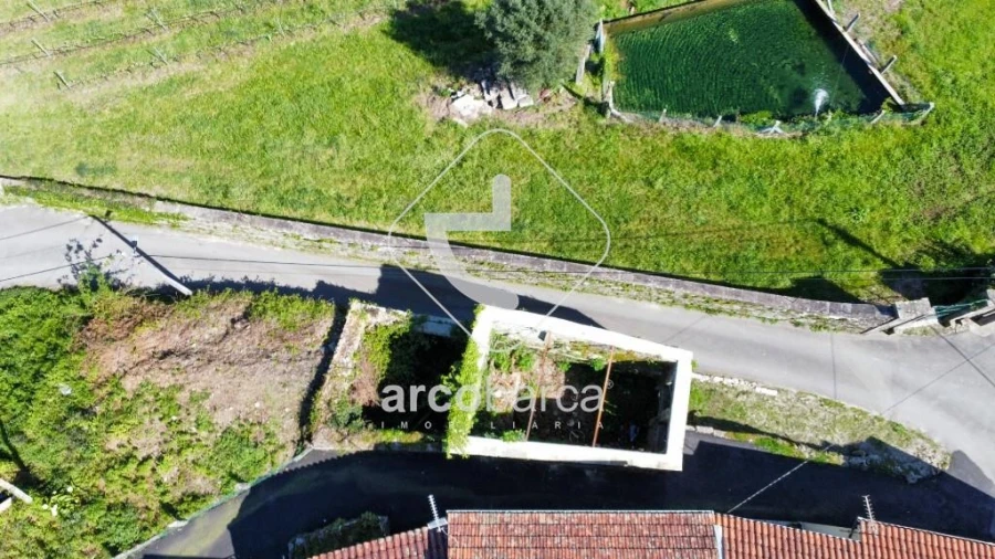 Moradia T1 para Venda em Gondufe Foto 16