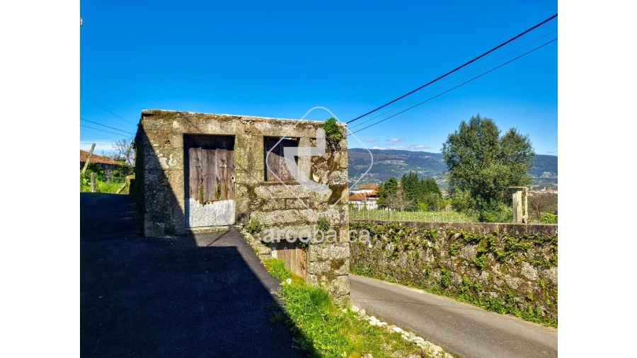 Moradia T1 para Venda em Gondufe Foto 3