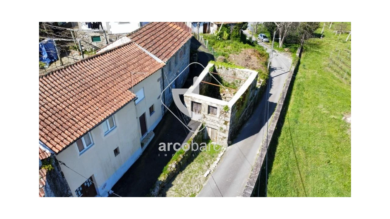 Moradia T1 para Venda em Gondufe Foto 10