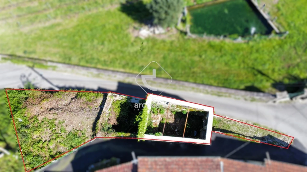 Moradia T1 para Venda em Gondufe Foto 17