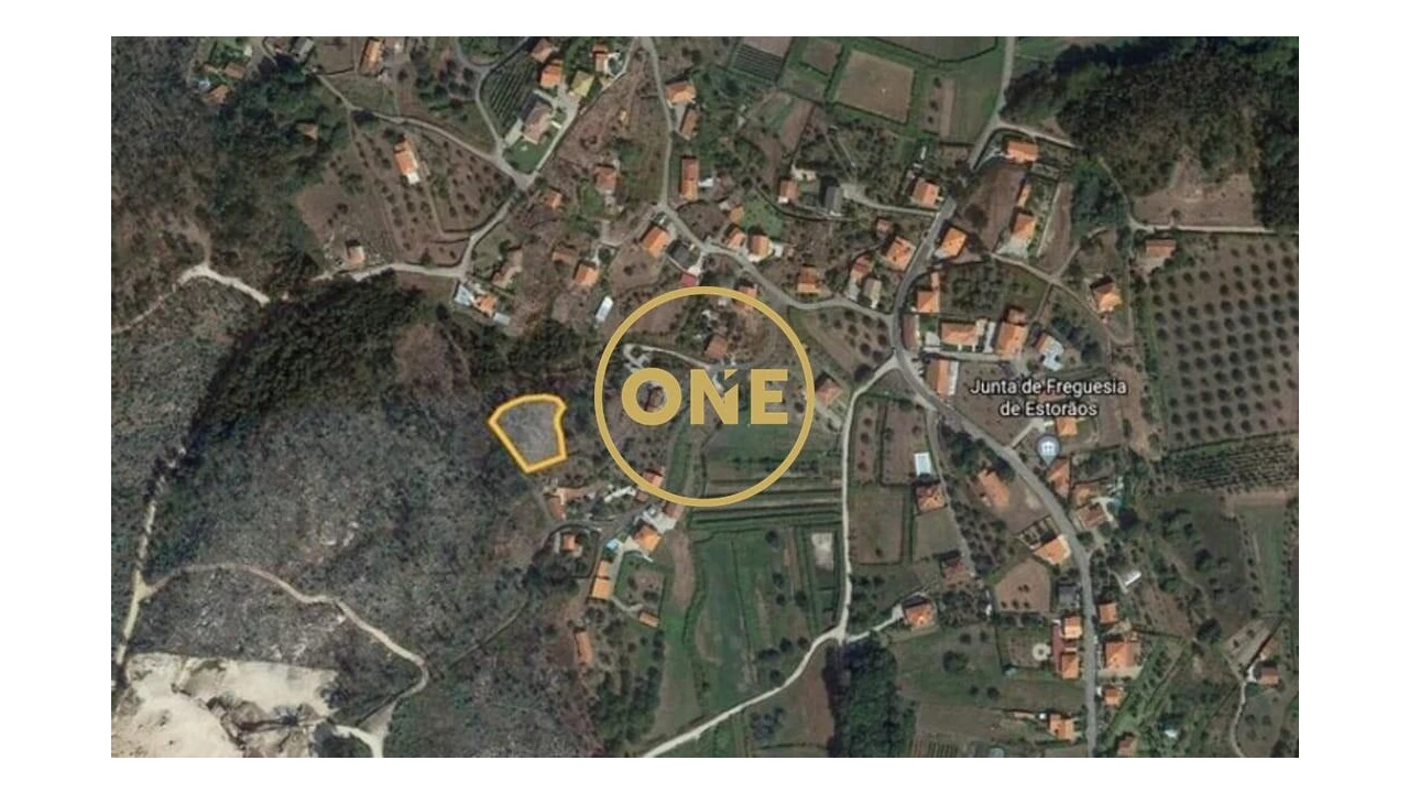 Terreno para Venda em Estorãos Foto 7