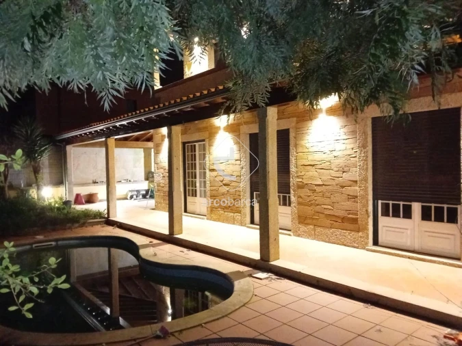 Moradia T3 para Venda em Arcozelo Foto 21