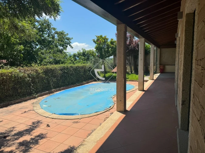 Moradia T3 para Venda em Arcozelo Foto 30