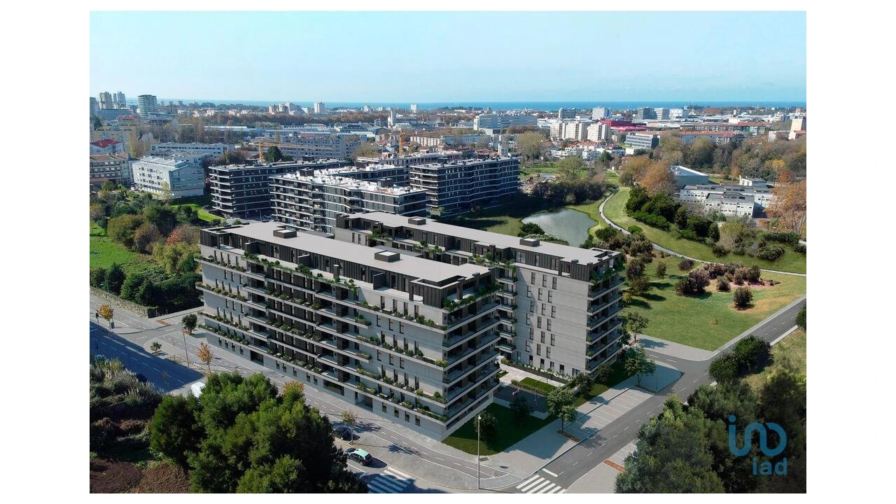 Apartamento T3 para Venda em Ramalde Foto 15