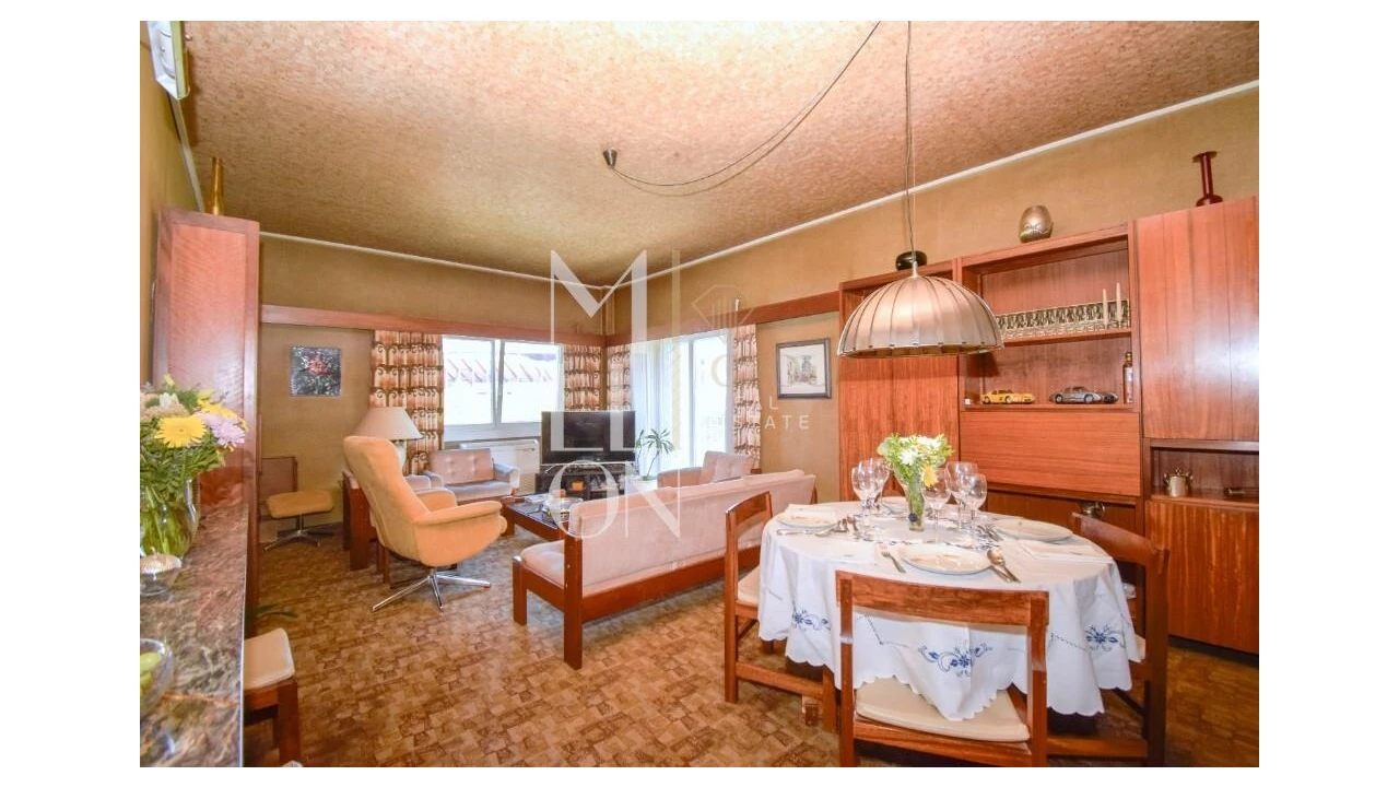 Apartamento T5 para Venda em São Domingos de Benfica Foto 3