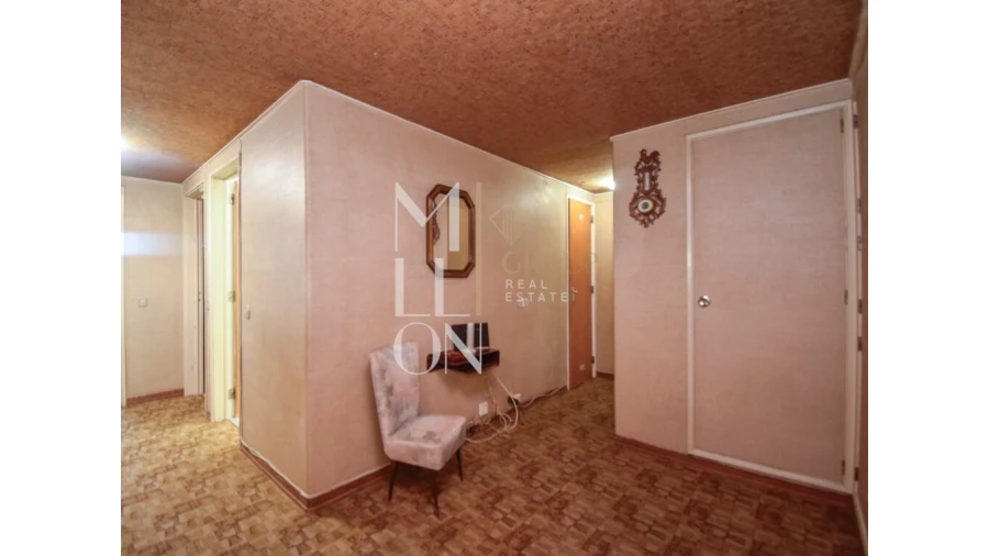 Apartamento T5 para Venda em São Domingos de Benfica Foto 15