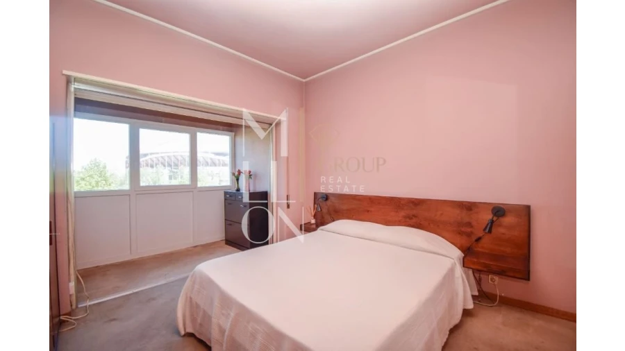 Apartamento T5 para Venda em São Domingos de Benfica Foto 18