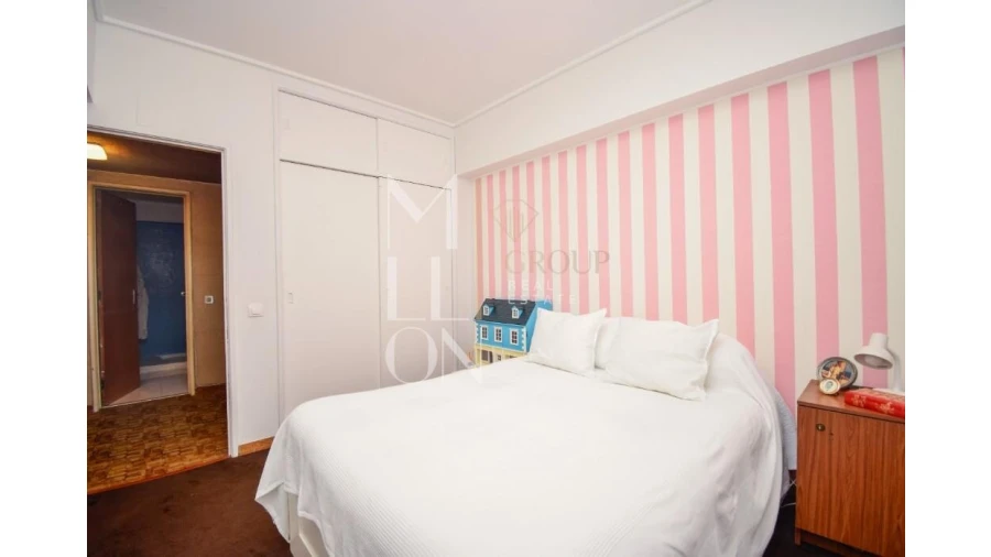 Apartamento T5 para Venda em São Domingos de Benfica Foto 9
