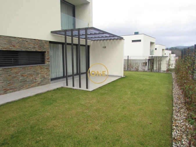 Moradia T3 para Venda em Palmeira Foto 55