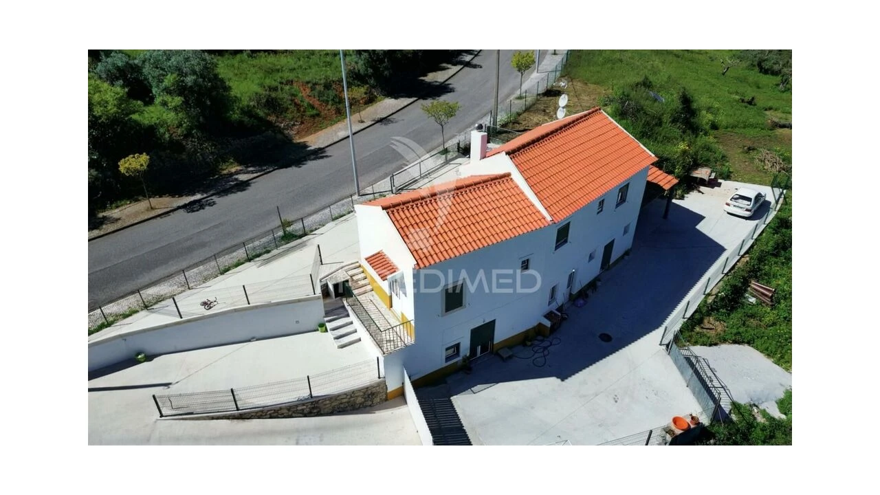 Moradia T5 para Venda em Alcanena e Vila Moreira Foto 5