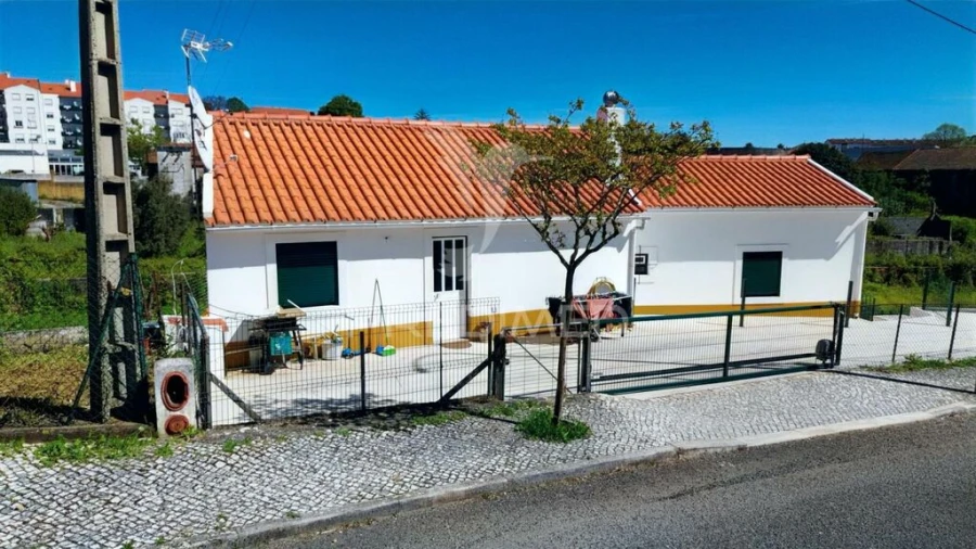 Moradia T5 para Venda em Alcanena e Vila Moreira Foto 13