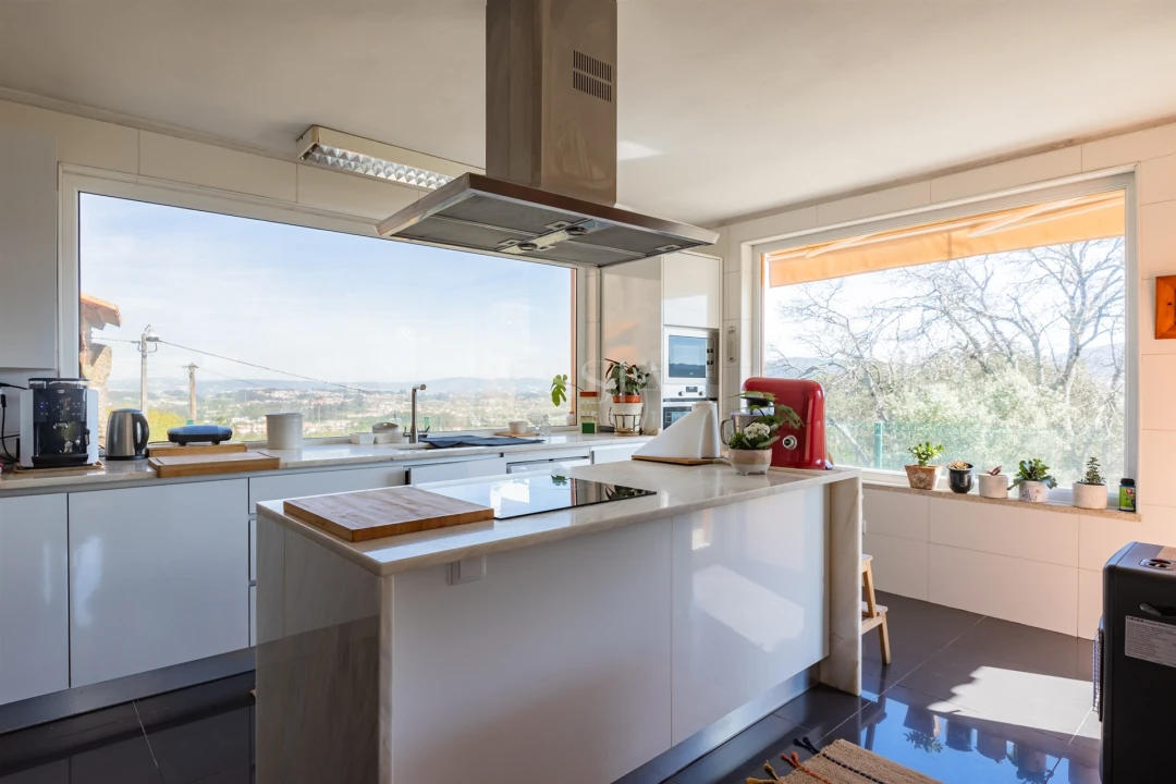 Moradia T4 para Venda em Galegos Foto 8