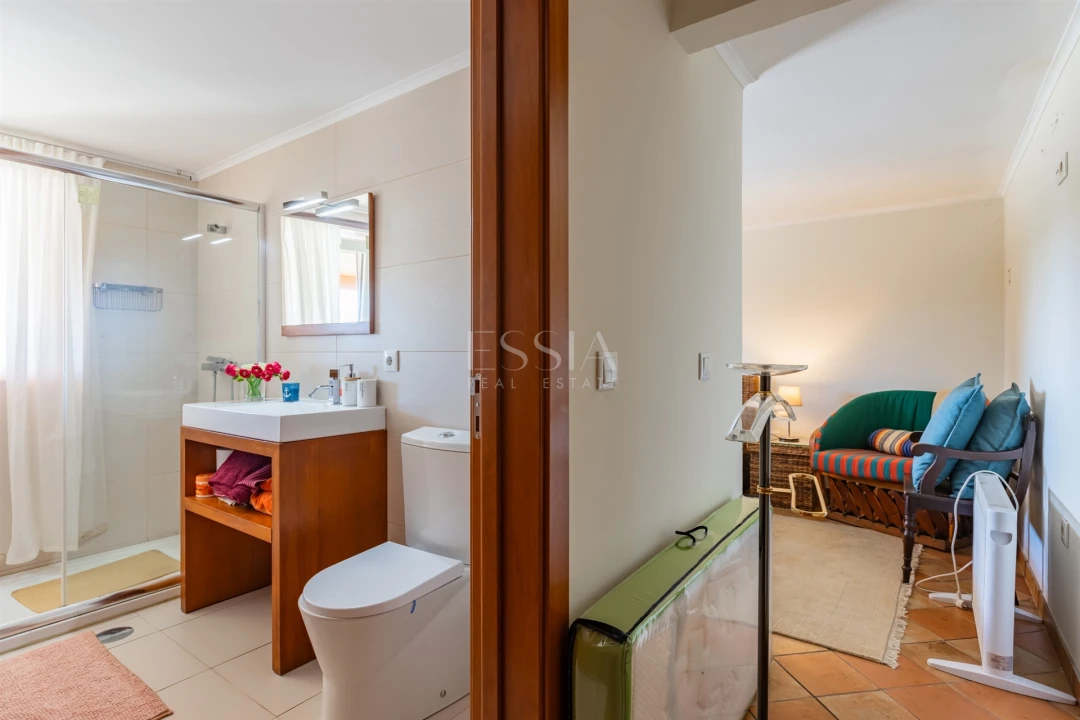 Moradia T4 para Venda em Galegos Foto 21