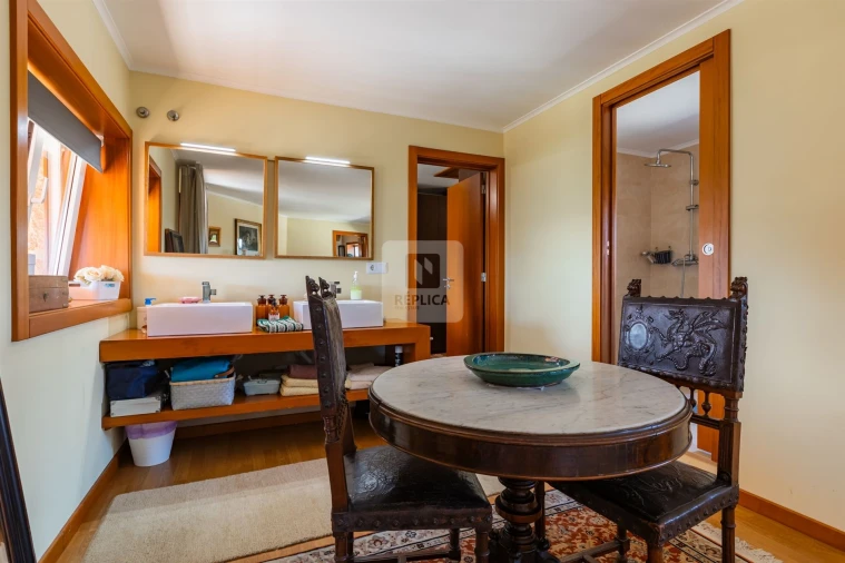 Moradia T4 para Venda em Galegos Foto 43