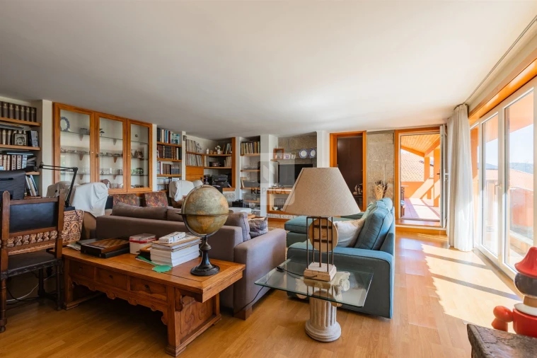 Moradia T4 para Venda em Galegos Foto 48