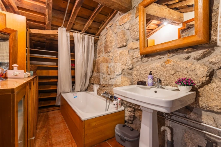 Moradia T4 para Venda em Galegos Foto 38