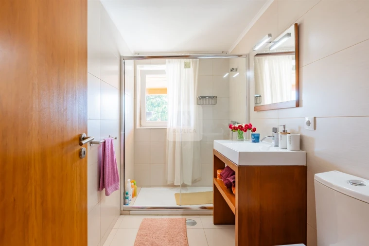 Moradia T4 para Venda em Galegos Foto 31