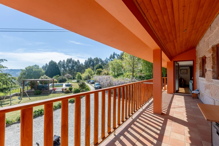 Moradia T4 para Venda em Galegos Foto 45