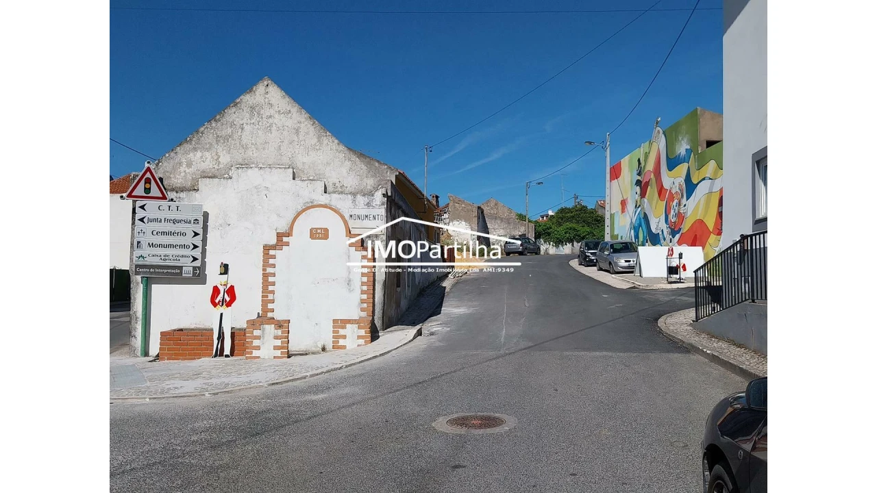 Moradia T3 para Venda em Vimeiro Foto 15