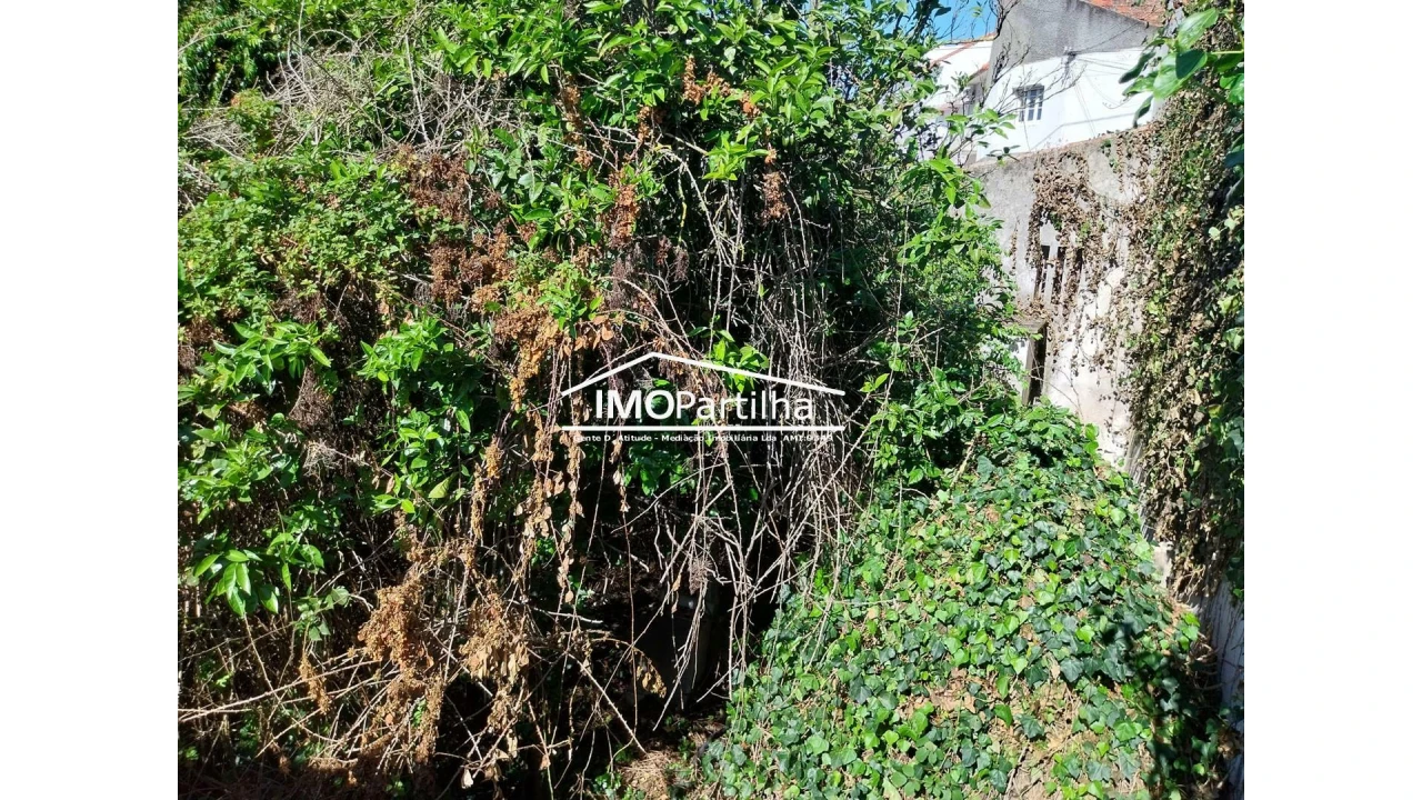 Moradia T3 para Venda em Vimeiro Foto 12