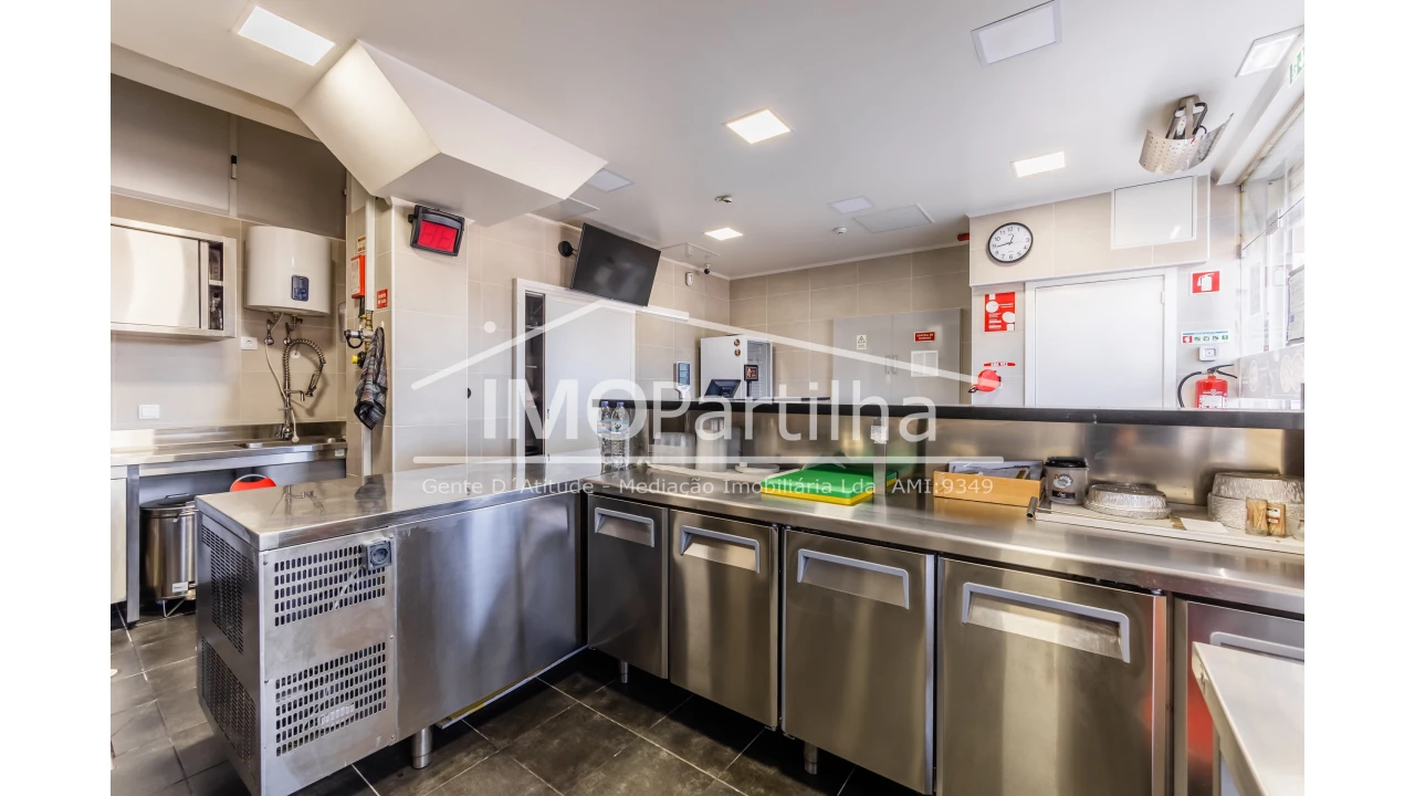 Negócio para Venda em Algueirão-Mem Martins Foto 7