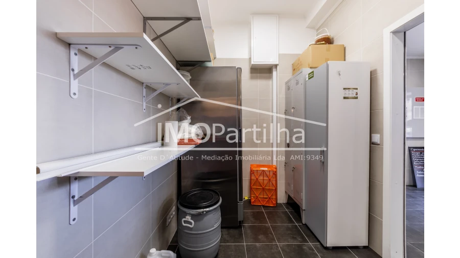 Negócio para Venda em Algueirão-Mem Martins Foto 13