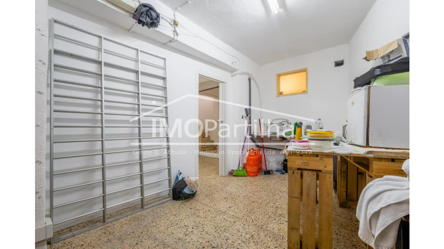 Loja para Venda em Cacém e São Marcos Foto 10