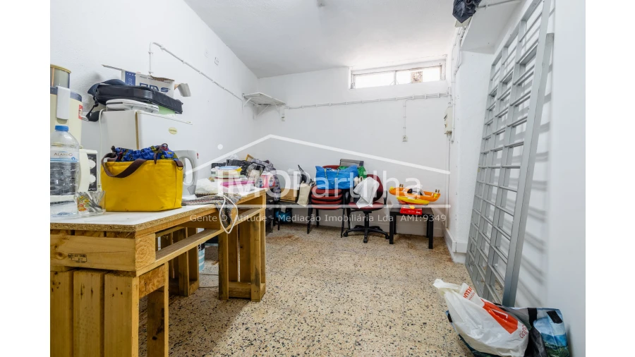 Loja para Venda em Cacém e São Marcos Foto 11