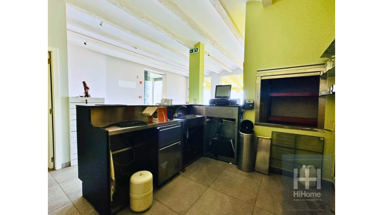 Prédio para Venda em Porto Santo Foto 16