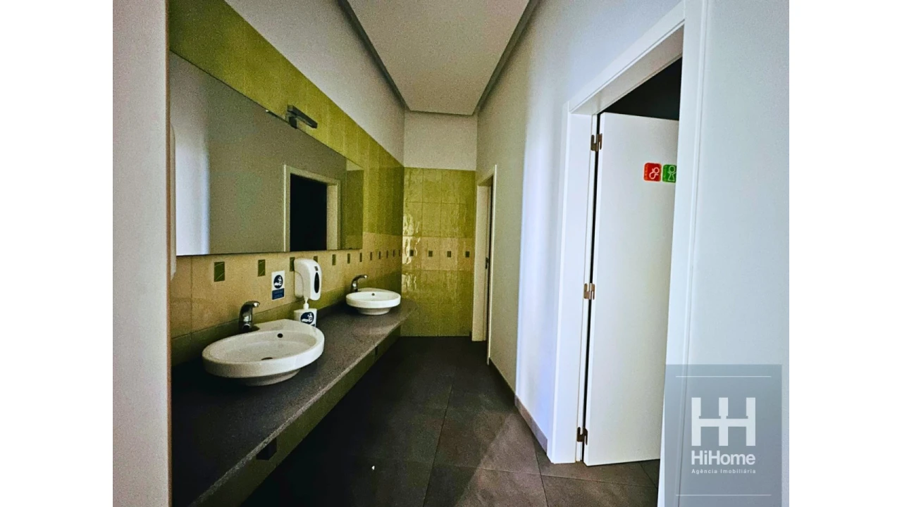 Prédio para Venda em Porto Santo Foto 17