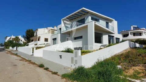 Moradia T4 para Venda em Aljezur