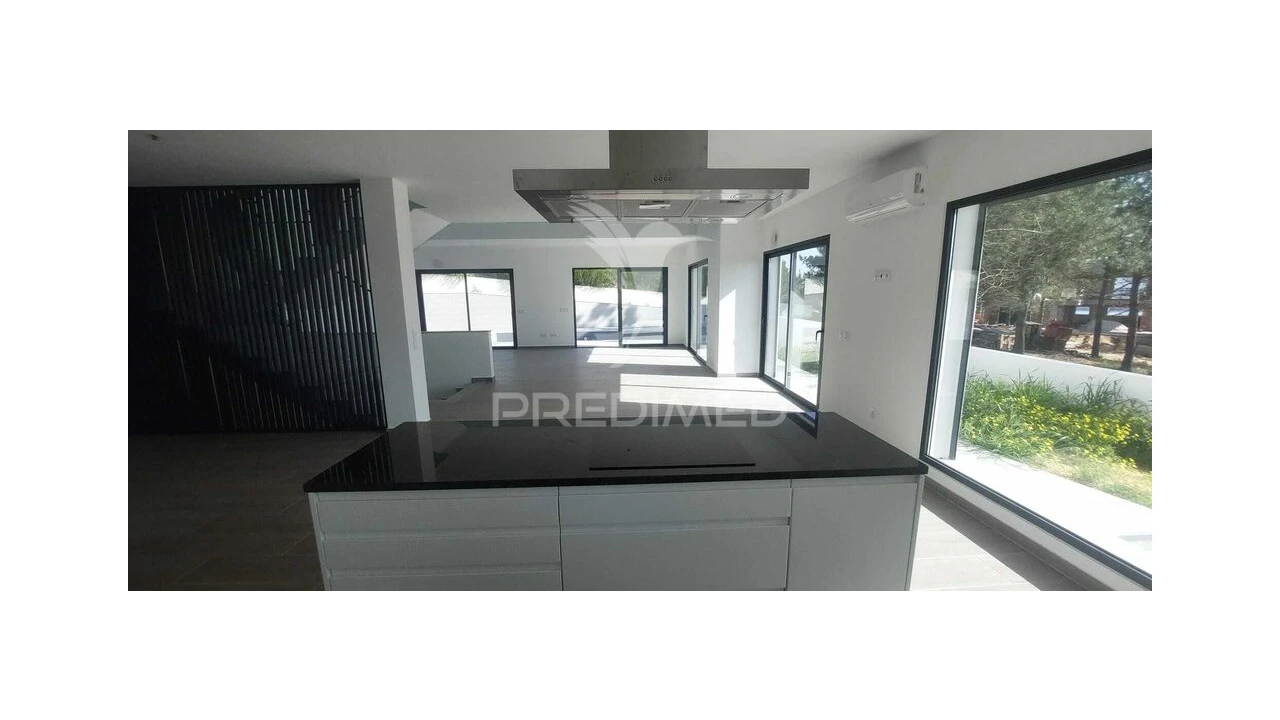 Moradia T4 para Venda em Aljezur Foto 6